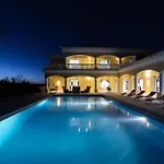 Casa Ferrel - Luxury 9 Bedroom With Indoor & Outdoor Pools וילה *