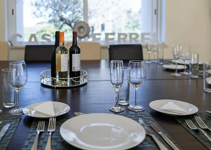 Casa Ferrel - Luxury 9 Bedroom With Indoor & Outdoor Pools Villa Lagos