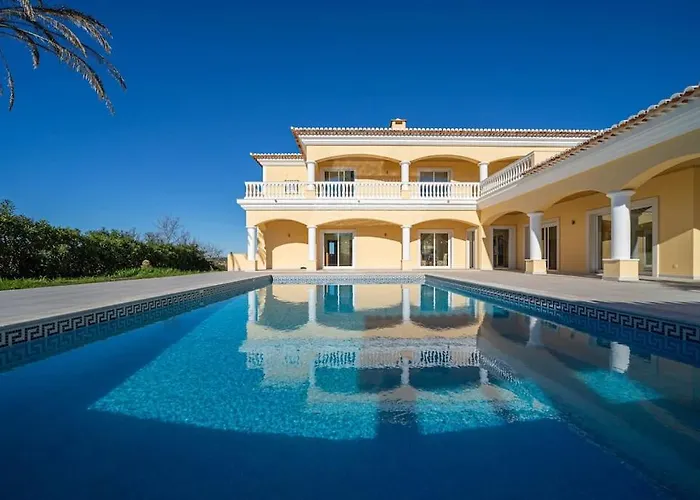 别墅 Casa Ferrel - Luxury 9 Bedroom With Indoor & Outdoor Pools *